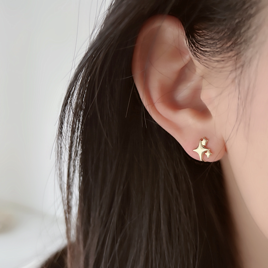 无耳洞入不对称星辰精致无痛蚊香盘耳夹女高级感小众设计气质新款