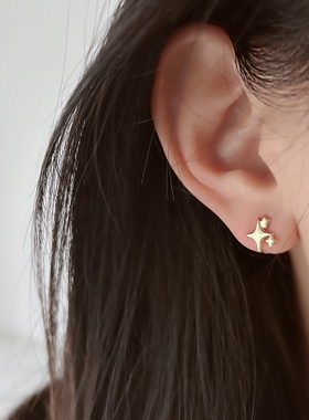 无耳洞入不对称星辰精致无痛蚊香盘耳夹女高级感小众设计气质新款