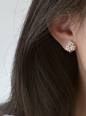 精致高级感闪钻花朵无耳洞蚊香盘耳夹女精致气质百搭小清新耳饰新
