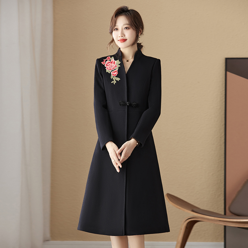 新款黑色中式风冬季加厚呢子大衣女中长款毛呢外套酒店礼仪迎宾