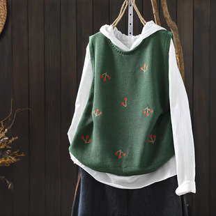 针织马甲宽松慵懒风女2026早春新款正流行刺绣复古叠穿背心外搭潮