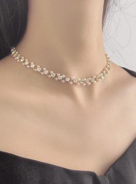 高级感轻奢珍珠项链小众设计短款