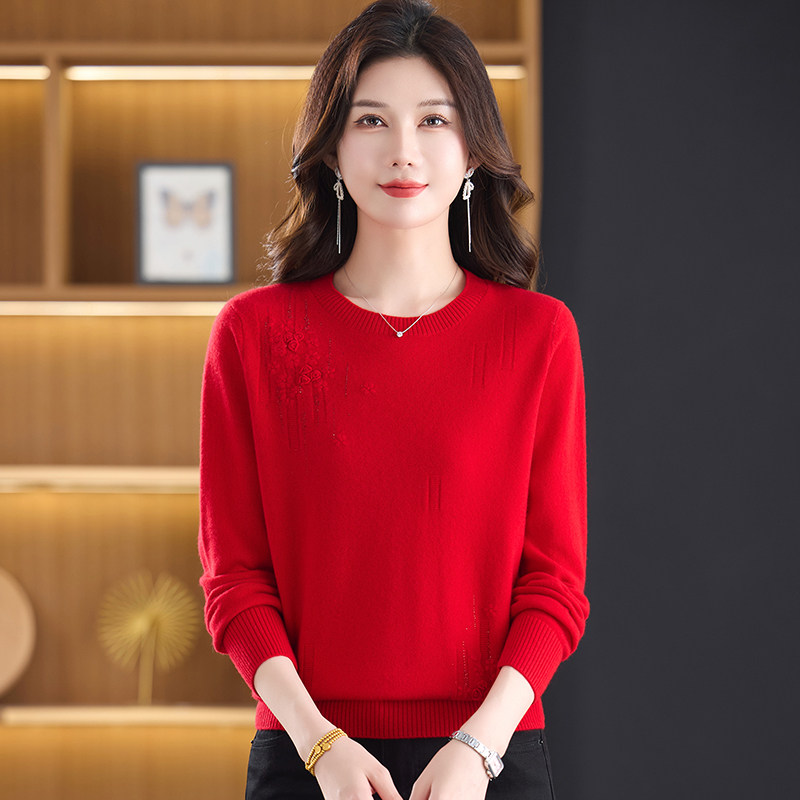 妈妈圆领纯羊毛衫春秋针织打底衫宽松显瘦中年女士内搭毛衣大红色