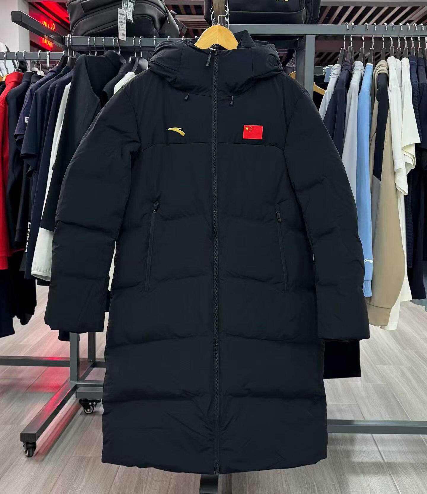 安踏赞助2026羽绒服中国代表团国家队长款羽绒服大衣防寒服国服