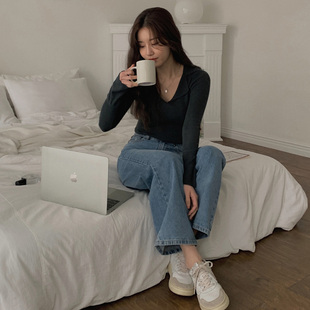 春季小翻领V领针织衫贴身打底衫瘦身打底衫针织衫女显瘦内搭女