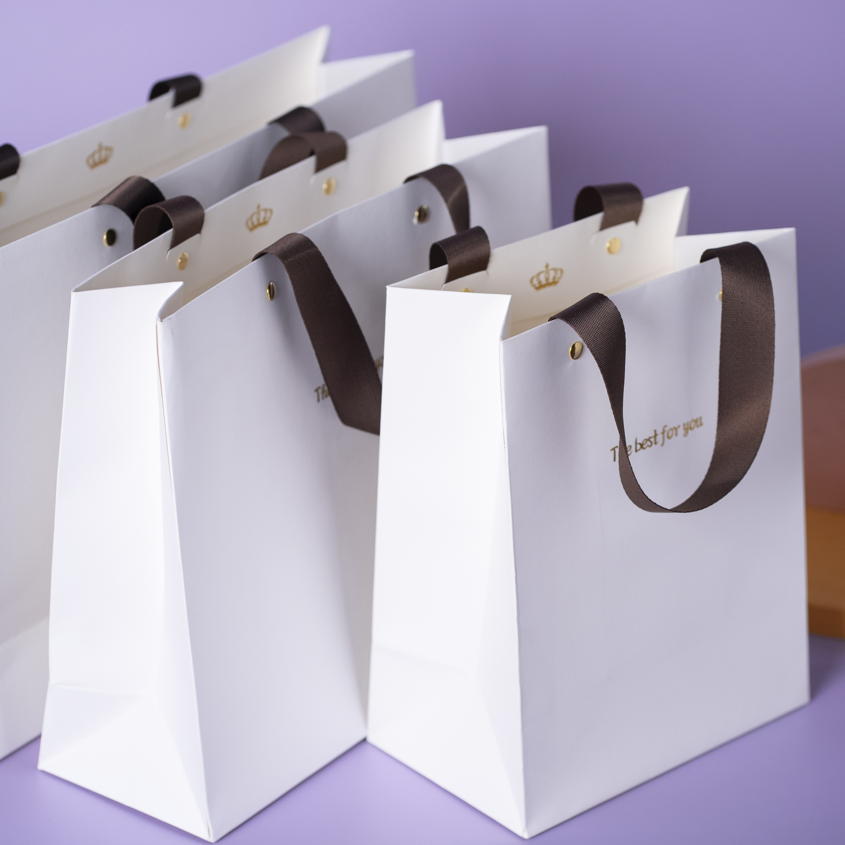 白色手提袋烫金加厚高档礼品袋轻奢商务纸袋定制LOGO服装店购物袋