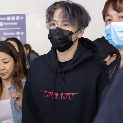 连帽休闲好看卫衣衣服