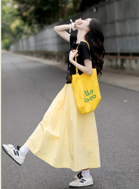 韩系休闲简约黑色短袖T恤女夏季黄色高腰压褶减龄半身裙两件套