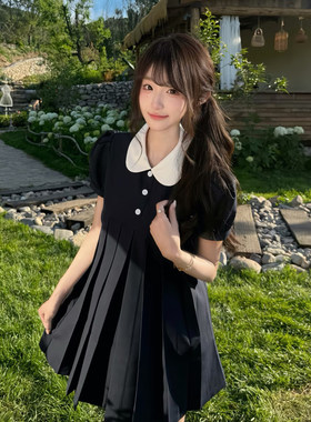 学院风藏青色娃娃领泡泡袖连衣裙