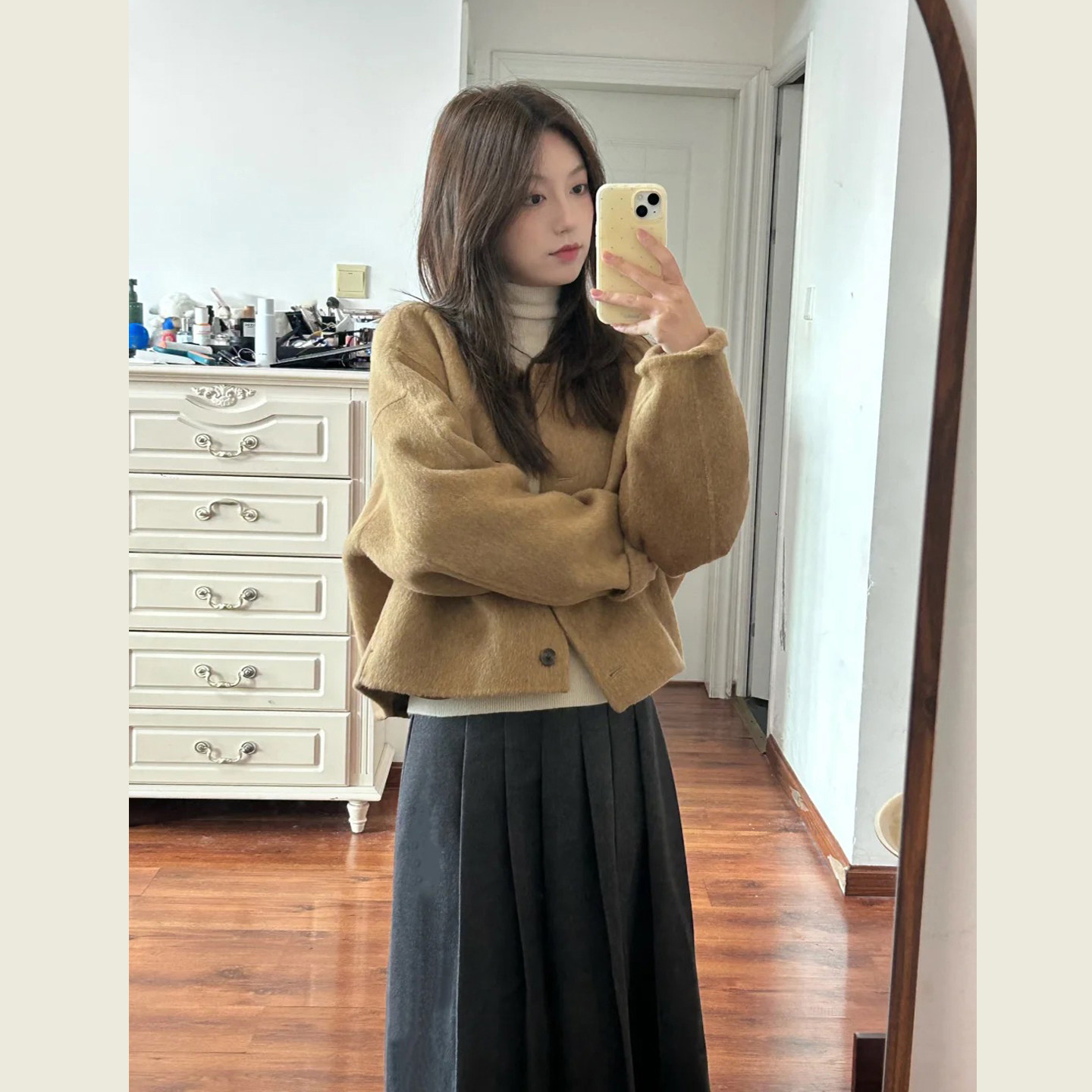 韩系复古棕黄色圆领毛呢大衣女秋冬新款小个子宽松休闲呢子短外套