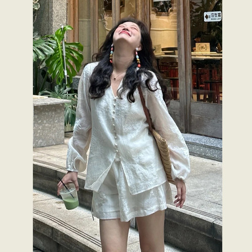 新中式国风杏色刺绣套装