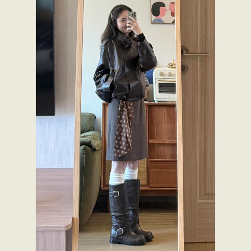 咖啡色立领PU皮短款夹克上衣