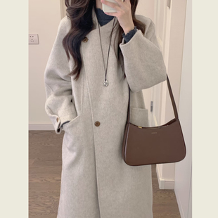燕麦色斜门襟呢子大衣女冬季新款韩系高级感小个子中长款毛呢外套