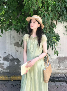 法式温柔风奶昔绿V领系带连衣裙
