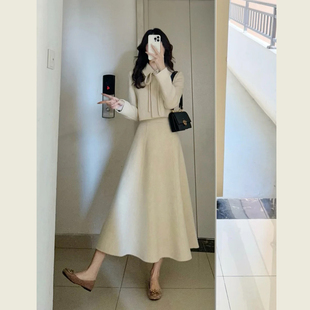 法式名媛风小香风毛呢套装女秋冬季温柔白色外套高腰半身裙两件套