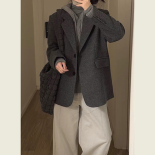 复古英伦老钱风灰色毛呢西装外套女秋冬季小个子休闲宽松廓形外套