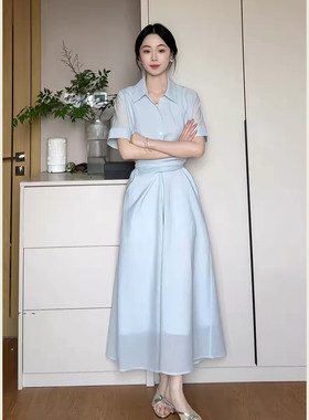 轻熟简约风蓝色翻领衬衫连衣裙
