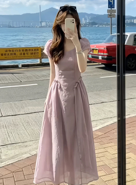 法式温柔风紫色泡泡袖连衣裙女夏季收腰显瘦木耳花边设计气质长裙