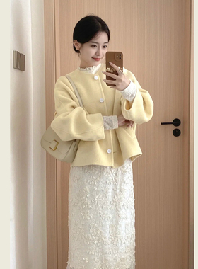 千金风小个子黄色短款毛呢外套女秋冬装高级感圆领单排扣呢子大衣