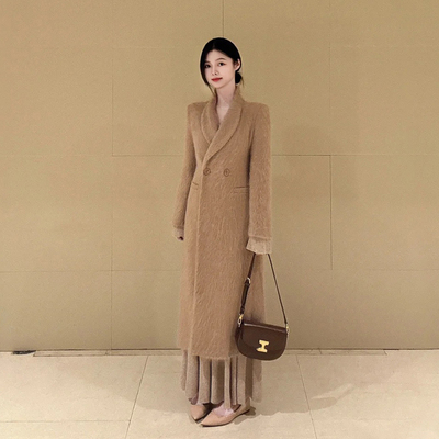 复古英伦风驼色双排扣毛呢外套