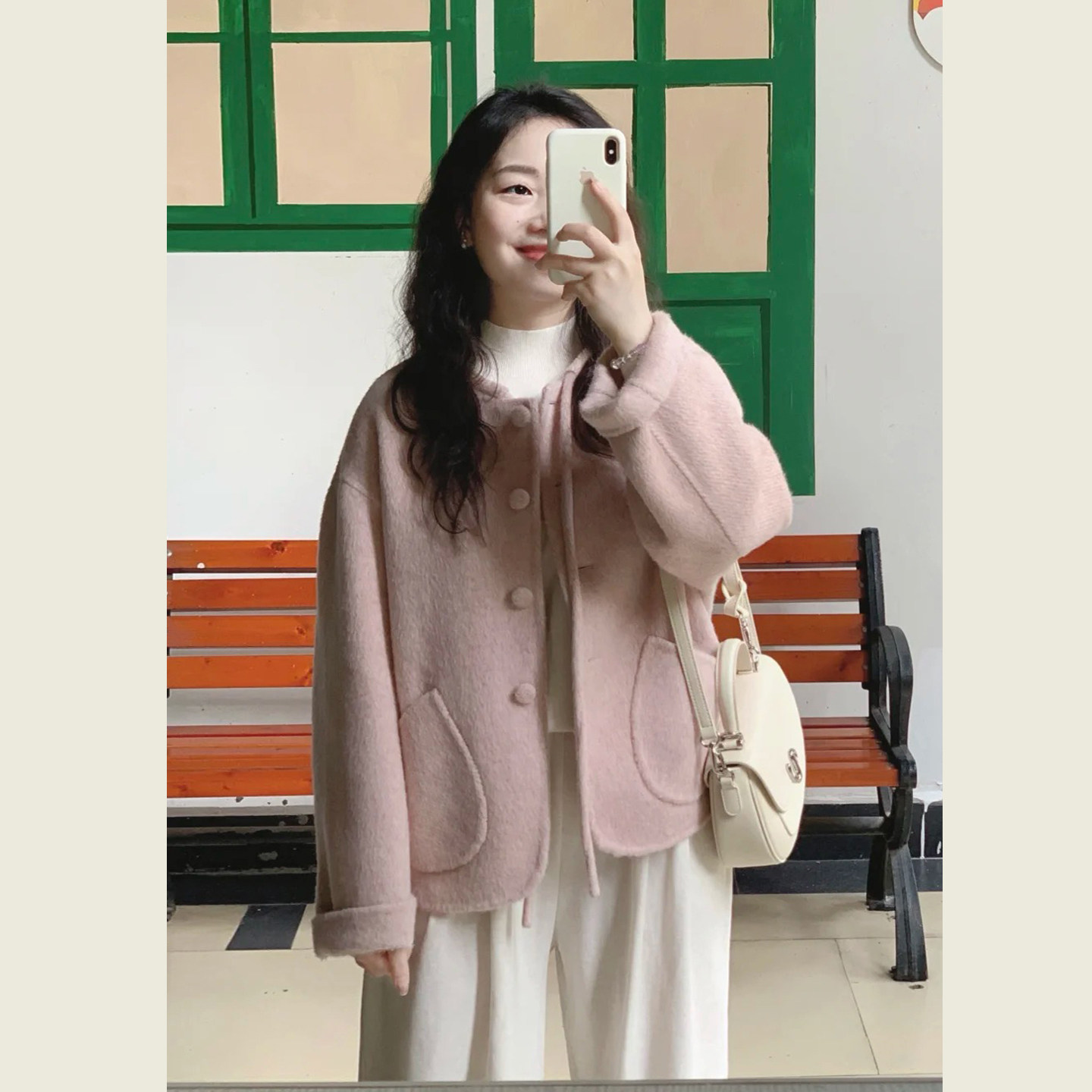 甜美粉色蝴蝶结系带呢子外套