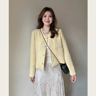 奶黄色无领小香风短外套女2024新款春秋法式气质名媛风高级感上衣