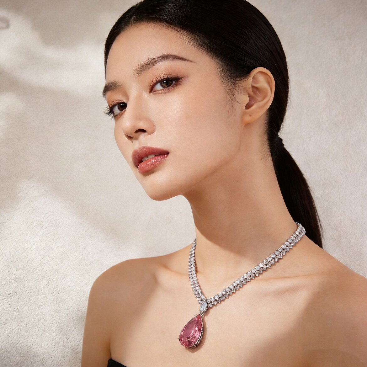 法式轻奢高级感粉钻水滴新娘婚礼晚宴礼服项链生日派对锁骨链小众