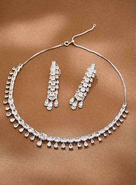 小众复古绿水滴流苏可调锁骨链