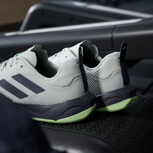 阿迪达斯男女舒适轻便训练鞋