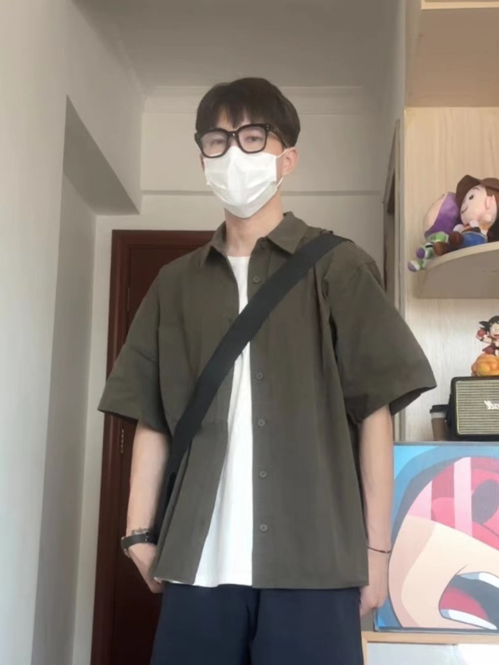 whichone 日系夏季工装多口袋军绿色色五分袖翻领宽松休闲衬衫