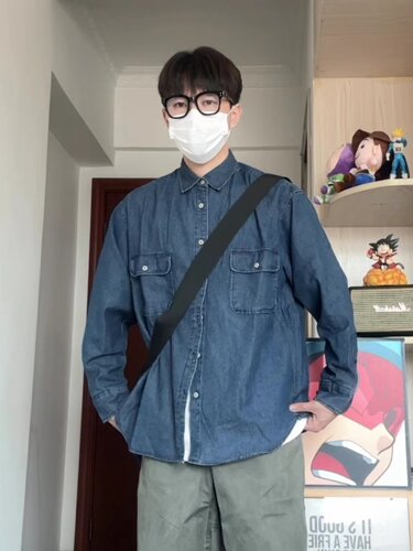 WHICHONE翻领长袖日系