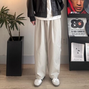 WHICHONE日系褶皱松紧带长裤休闲裤弯刀设计抽绳宽松阔腿裤子