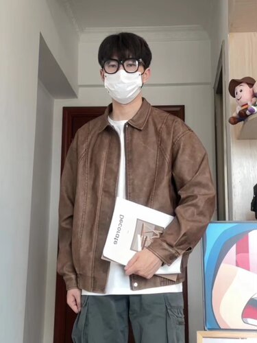 WHICHONE翻领秋冬宽松机车皮夹克