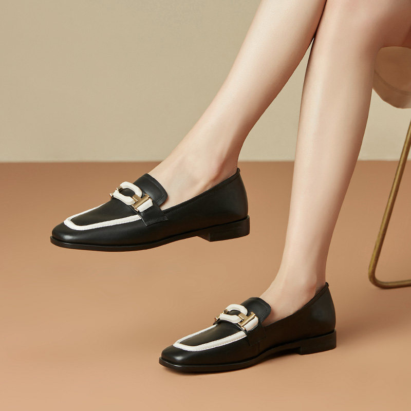 法式复古金属扣乐福鞋女休闲一脚蹬真皮单鞋英伦风百搭软底豆豆鞋