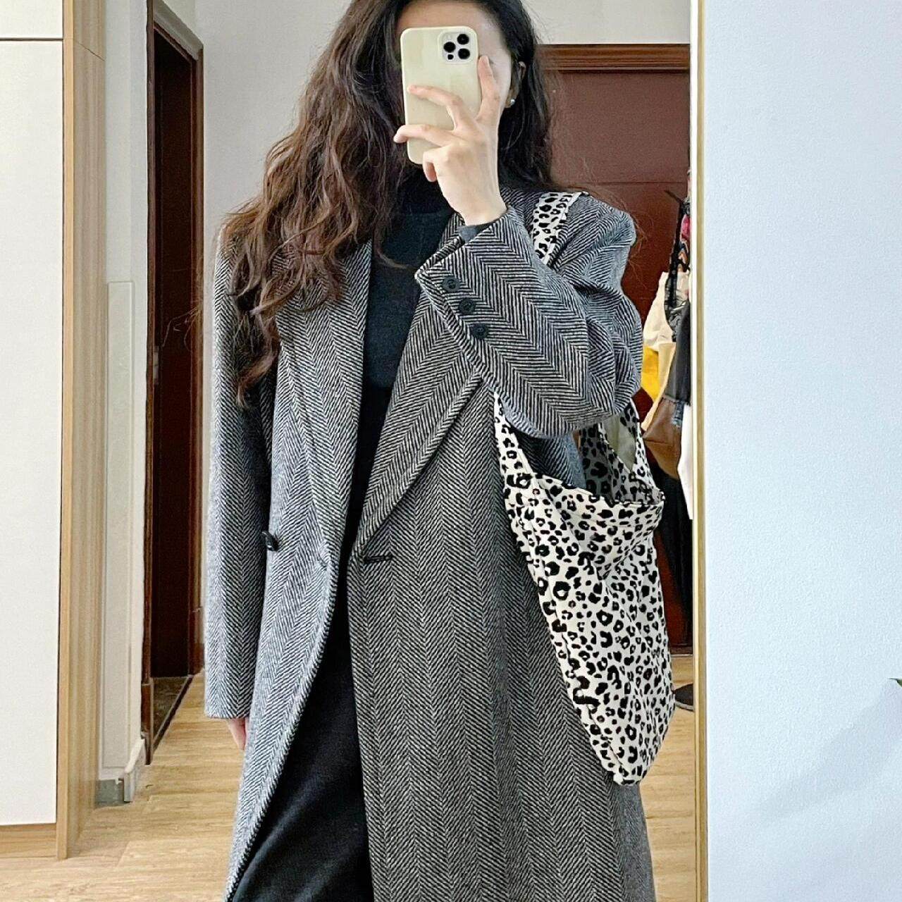 灰人字纹呢大衣2025秋冬新款毛呢外套高级中长小个子826p100k168,女装毛呢外套,浙宝318
