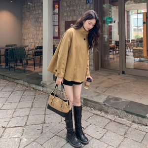 韩系设计感连帽风衣女短款宽松休闲外套小个子秋季穿搭图片