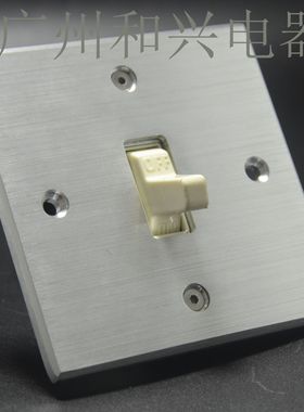 5MM厚 开关孔  86X86MM 音响专用拉丝墙插面板