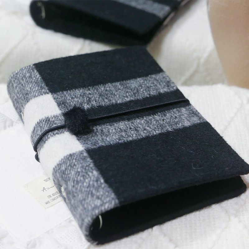 躲在耳里|限量毛呢活页|黑白灰高级精致大气氛围重工手帐本m5a7,文具电教/文化用品/商务用品,手帐/日程本/计划本,淘宝优惠券,粉丝福利购,淘宝优惠卷