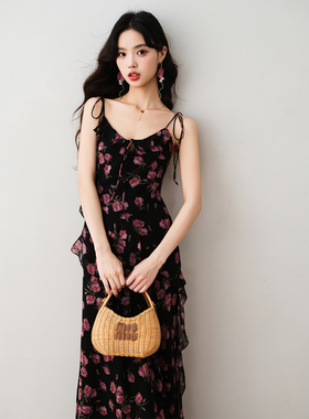 ron&ron绝美碎花系带吊带裙2025夏季新款气质修身显瘦荷叶边长裙T
