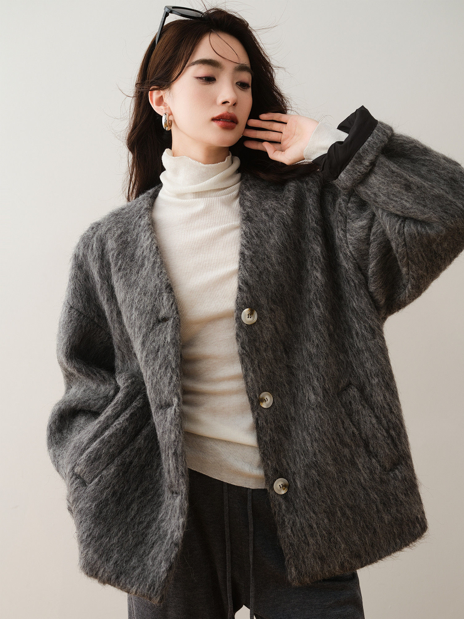 气质高级感单排扣纯色毛呢外套