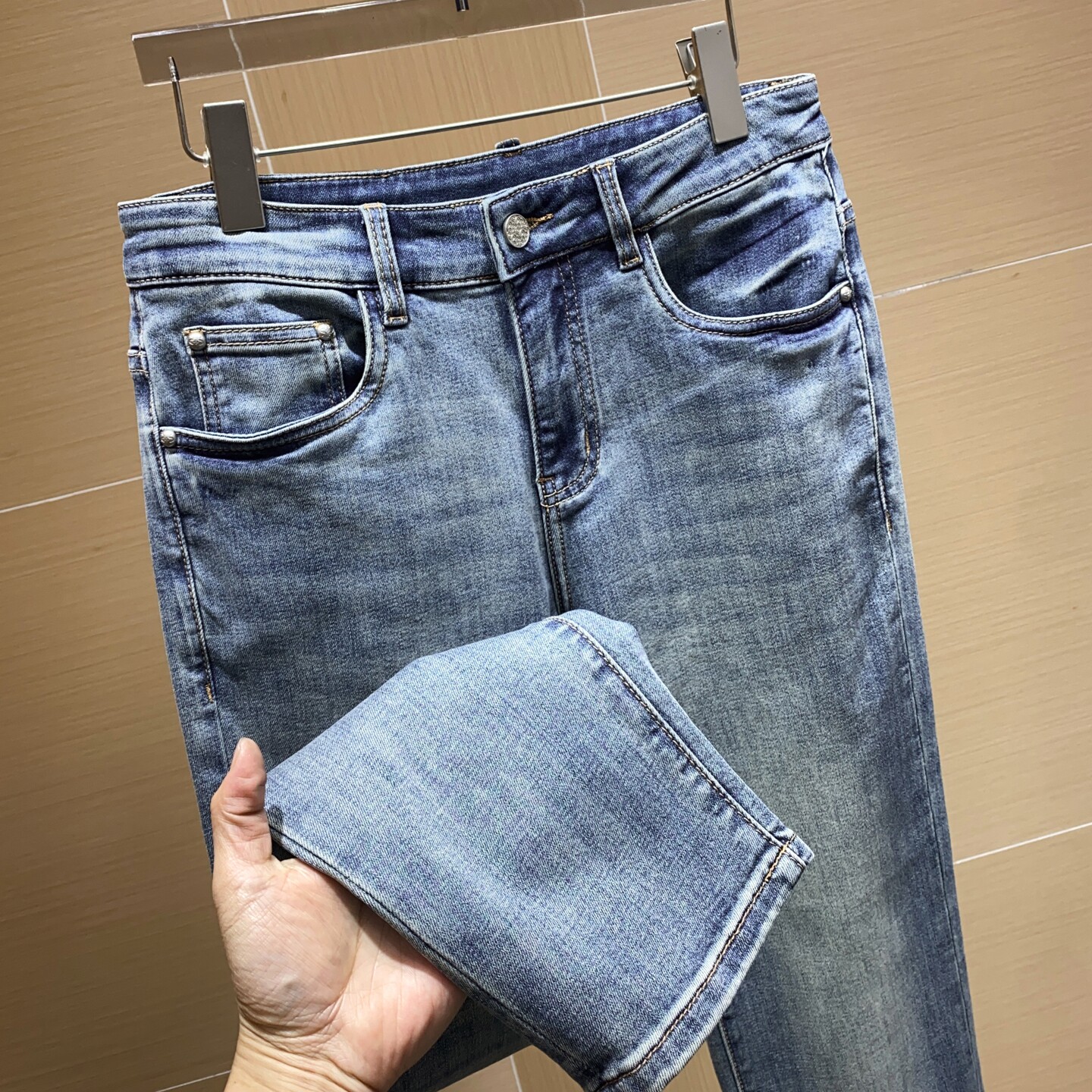 字母错误货号6612P180春夏男士小直筒修身牛仔裤终端售价248,男装牛仔裤,钱塘6008(原3014)
