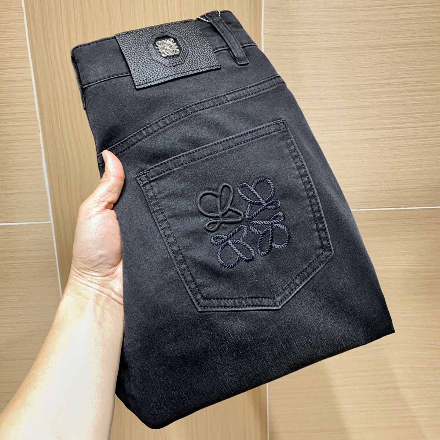 货号9112P1752026春夏男士修身小直筒牛仔裤终端售价248，男装牛仔裤，钱塘6008(原3014)