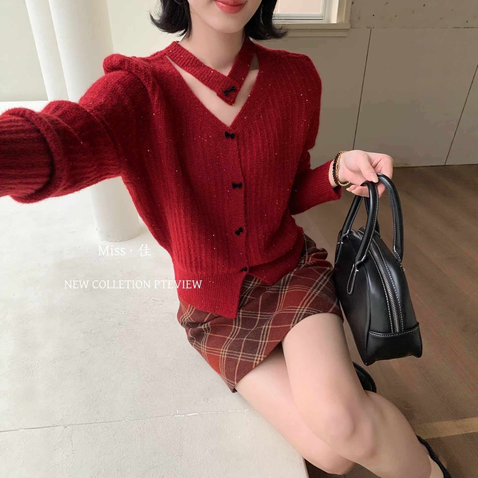 2025秋冬新款韩版设计感小众挂脖针织软糯开衫女显瘦毛衣外套上衣