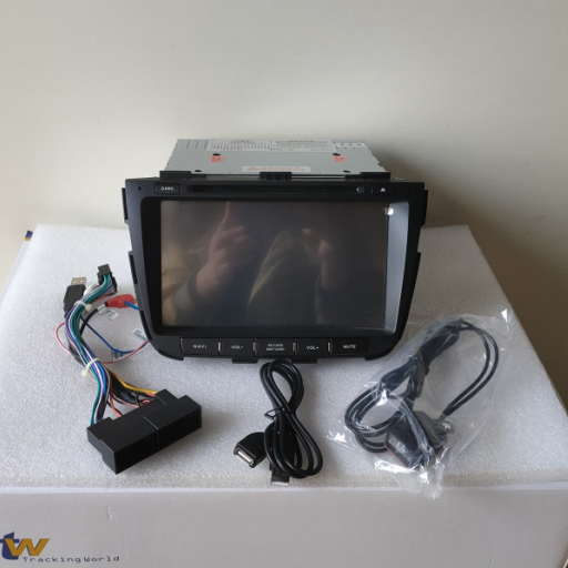 13款/15款起亚索兰托专用原装DVD导航蓝牙倒车影像记录仪一体机