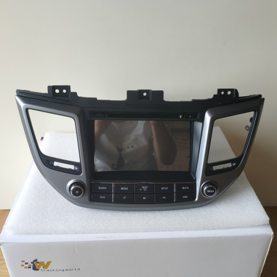 15款现代途胜低配原装专用DVD导航一体机语音收音蓝牙倒车记录仪