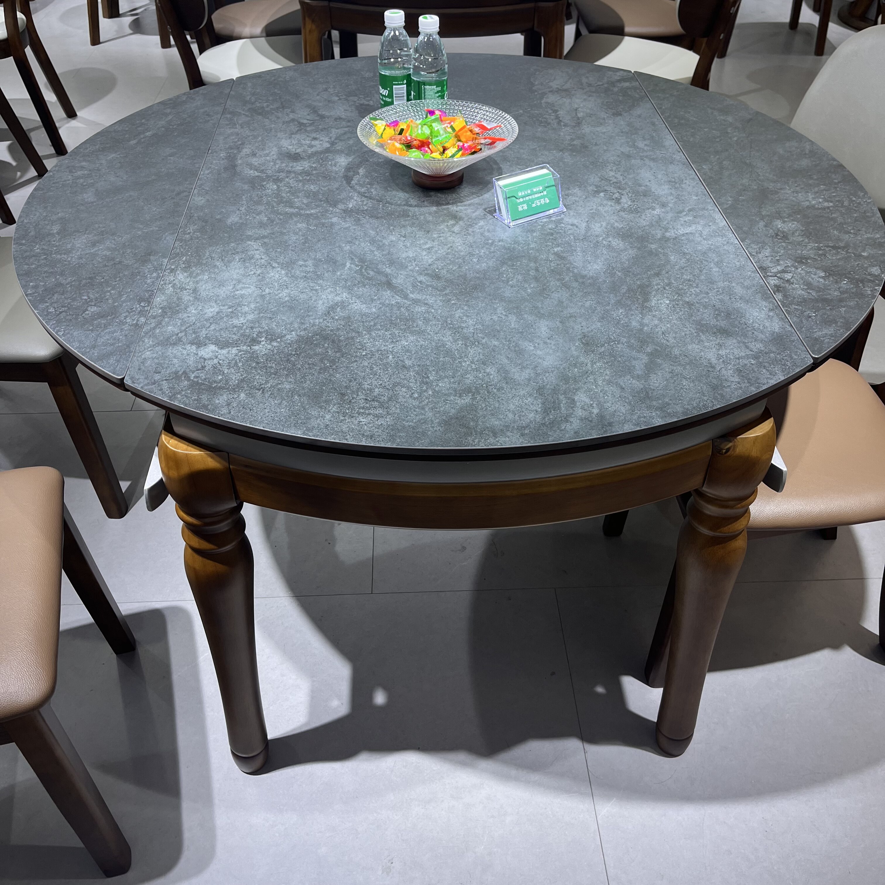 中古风绿松石电磁炉餐桌可变圆