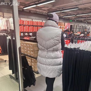 Nike耐克 THERMA-FIT女子宽松长款羽绒服马甲保暖加绒FN0031