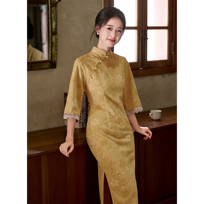 2025年秋冬季新款黄色倒大袖改良旗袍淑女范新中式长款连衣裙