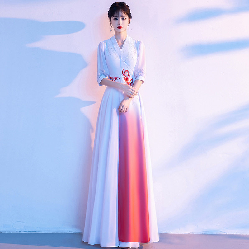 中国风大合唱团演出服女长裙新款变色下裙唱红歌合唱服比赛礼服