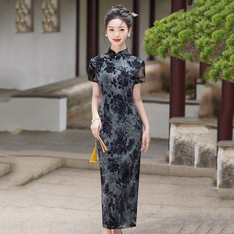 国风中式长款改良旗袍2025新款年轻款女老上海复古日常可穿